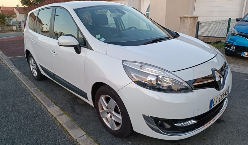 GRAND RENAULT SCENIC 7 PLACES DCI 130 CV complet