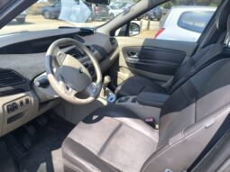 GRAND RENAULT SCENIC 7 PLACES DCI 130 CV complet